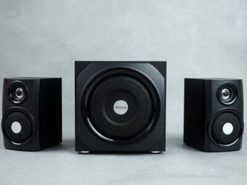 Microlab TMN-9BT: многое в малом Microlab TMN-9BT: многое в малом